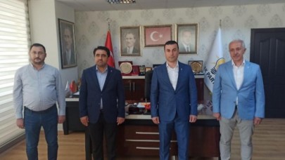 Partisinden istifa eden Süleyman Kahraman AK Parti'ye katıldı