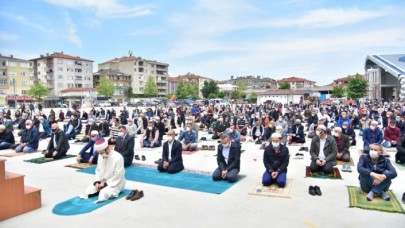 VIP cuma namazına soruşturma!