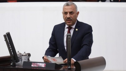 Ayasofya'da Cuma namazına katılan AK Partili vekil Hüseyin Şanverdi'nin koronavirüs testi pozitif çıktı!