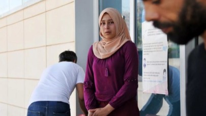 Burdur'da kadın cinayeti: Sevil Özer,  sokak ortasında kızlarının önünde öldürüldü