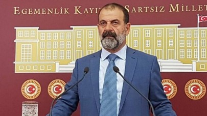 Cinsel saldırıyla suçlanan Tuma Çelik partisinden ihraç edildi