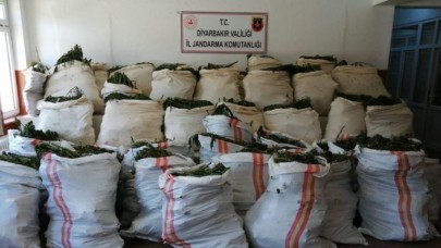 Diyarbakır'da 3 ton esrar ele geçirildi