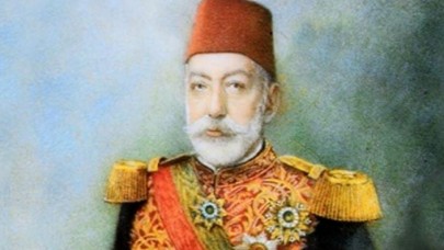 Hanedan torununu 460 bin lira dolandırdılar