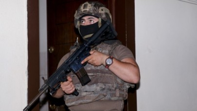 İstanbul'da uyuşturucu satanlara yönelik şafak operasyonu: 75 gözaltı