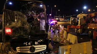 İstanbul'dan Aydın'a giden yolcu otobüsü devrildi: Selçuk Ergün hayatını kaybetti