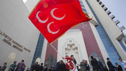 MHP'liler tüm sosyal medya hesaplarını askıya alıyor