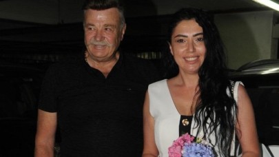 Nuri Alço,  kendisinden 33 yaş küçük Burcu Sezginoğlu ile evlendi