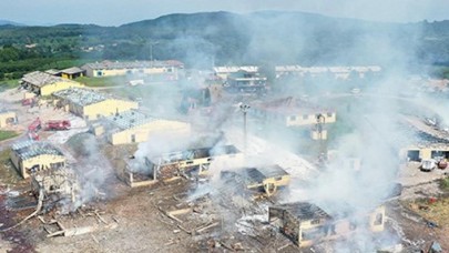 Sakarya'daki havai fişek fabrikası patlamasında flaş tutuklama