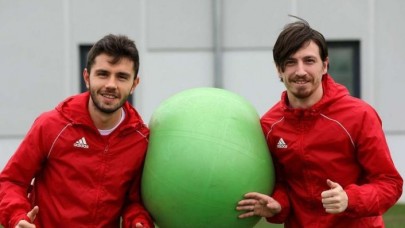 Sivasspor'dan Emre Kılınç ve Mert Hakan açıklaması