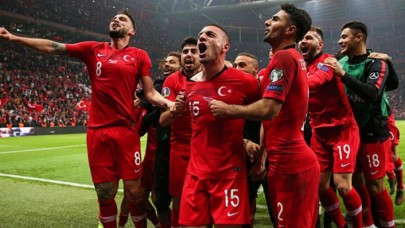 TFF,  Türkiye-Macaristan maçının hangi statta oynanacağını açıkladı!
