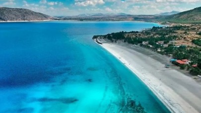 Türkiye'nin Maldivleri Salda Gölü'nde sigara içmek yasaklandı