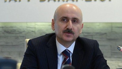 Ulaştırma ve Altyapı Bakanı Karaismailoğlu açıkladı: Rusya ile uçuşlar başlıyor