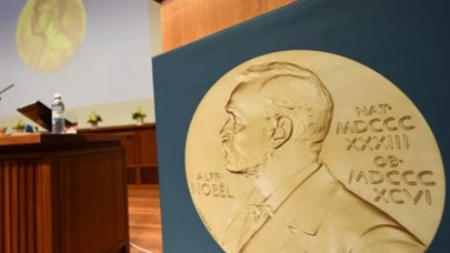Yıllar sonra bir ilk: Nobel ödül töreni ertelendi
