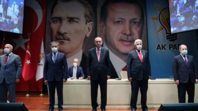 8 belediye başkanı AK Parti'ye geçti