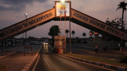 Adana Otogarı'nda iğrenç olay: Uyuyan kadını önce taciz etti,  ardından telefonunu çaldı!