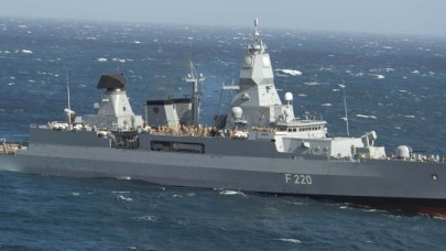 Almanya,  Libya'a savaş gemisi gönderdi