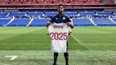 Altaylı 19 yaşındaki Cenk Özkaçar,  Avrupa devine transfer oldu