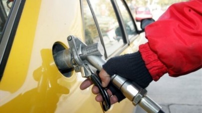 Araç sahiplerine kötü haber: Otogaza zam  geldi