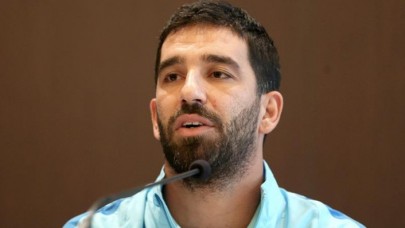 Arda Turan yeniden Galatasaray'da!