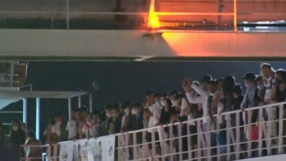 Avşa-İstanbul seferini yapan feribot arızalandı: Yolcular denizin ortasında mahsur kaldı