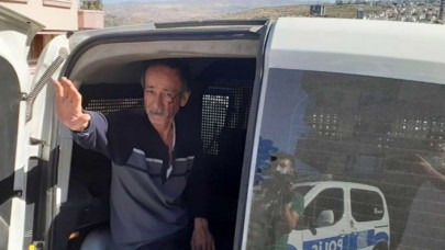 Cani koca,  karısının parmağını ısırarak koparttı