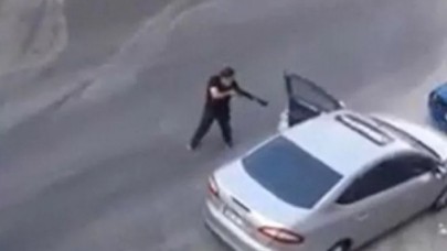 "Eşime baktın" dedi,  defalarca ateş etti