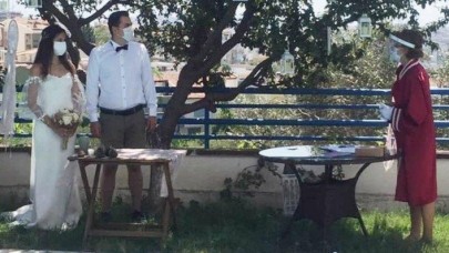 İnanamayacaksınız: Sibel Karasu ile Samet Peduk evlenene kadar başlarına gelmeyen kalmadı!