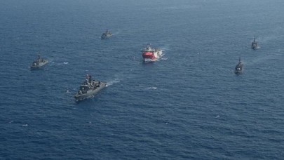 MSB: Tüm tedbirler alındı: Oruç Reis'e yakın koruma