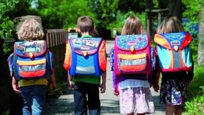 Okullar 21 Eylül'de açılacak da nasıl açılacak: Sadece 1. ve 2. sınıflar,  haftada 2 gün!