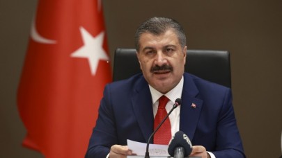 Sağlık Bakanı Koca’ya Twitter’dan büyük tepki: 'Bakan Koca özür dile'