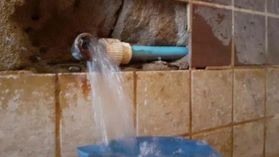 Tuvalet muslukları çalındı,  tonlarca su boşa aktı