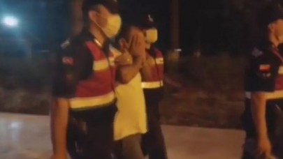 Yarı fiyatına verdiği sahte dövizi sosyal medyadan 2 kişiye sattı