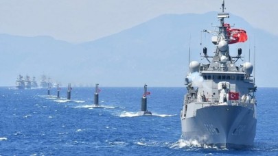 Yunanistan'ın yasağı delip sınırlarımıza yakın yerde asker çıkarmasına Ak Parti'den sert tepki!