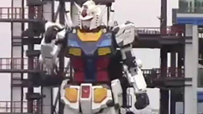 25 ton ağırlığındaki Gundam robotu hayata adım attı