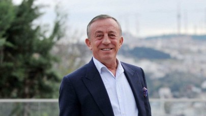 Ali Ağaoğlu içinde şato bulunan adasını satışa çıkardı: Fiyatı dudak uçuklattı!