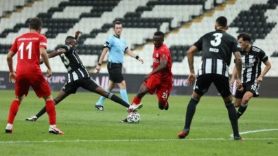 Beşiktaş'a kırmızı kart!