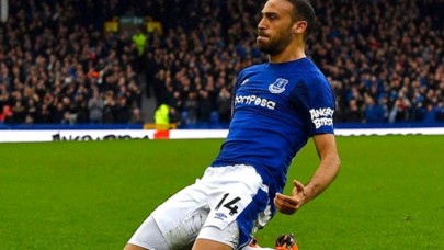 Fenerbahçe'den Cenk Tosun bombası: Görüşmeler başladı