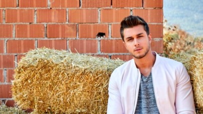 Kalk Gidelim dizisiyle ünlenen Onur Seyit Yaran silahlı saldırıya uğradı