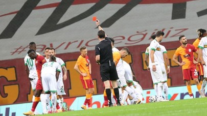 Alanyaspor maçında Galatasaray'a şok üstüne şok: 3 gol,  1 kırmızı 
