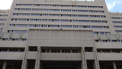 Ankara ve Mimar Sinan Üniversitesi'nde 844 eser kayıp: Türk bayraklı halıyı böcekler yedi