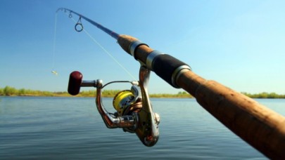 Balık tutmak için çıktığı köprüden düşen Ramazan Demir öldü