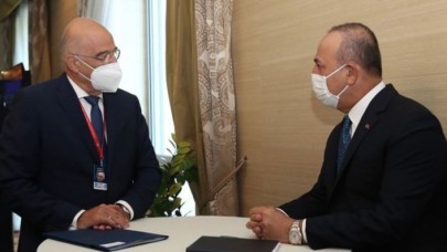 Çavuşoğlu'ndan Yunan Dışişleri Bakanı ile kritik görüşme