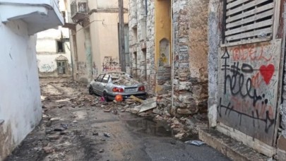 Deprem nedeniyle Sisam Adası'nda iki öğrenci hayatını kaybetti