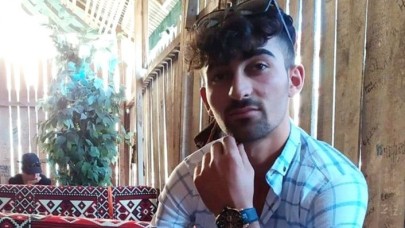 Direksiyon hakimiyetini kaybederek direğe çarptı: İbrahim Aksoy öldü