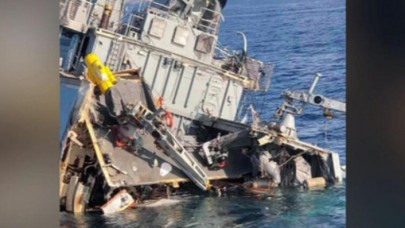 Ege'de Yunan savaş gemisi battı