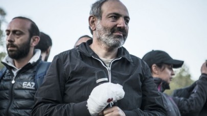 Ermenistan’ın eski başbakanından Paşinyan’a flaş istifa çağrısı