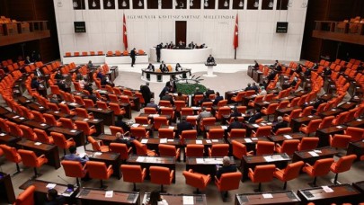 Irak ve Suriye tezkeresi 1 yıl uzatıldı