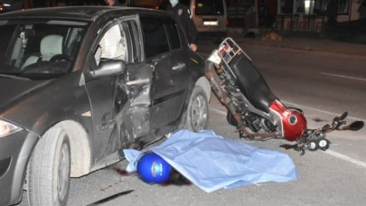 İzmir'de feci kaza: Fatih Solmaz öldü,  Tolga Dede ağır yaralandı