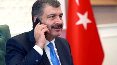 Sağlık çalışanının isteğini geri çevirmeyen Bakan Koca tüm personele bakın ne gönderdi!