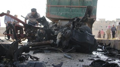 Suriye'de bomba yüklü kamyonla saldırı: Ölü ve yaralılar var!